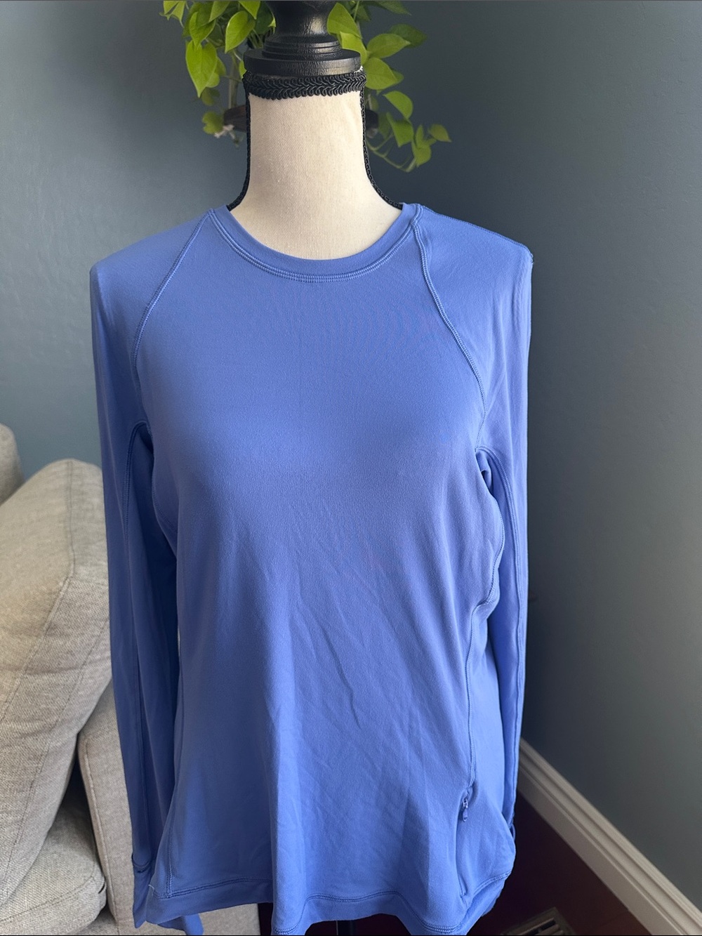 Lululemon warm Women’s Black Long-Sleeve Performance Top